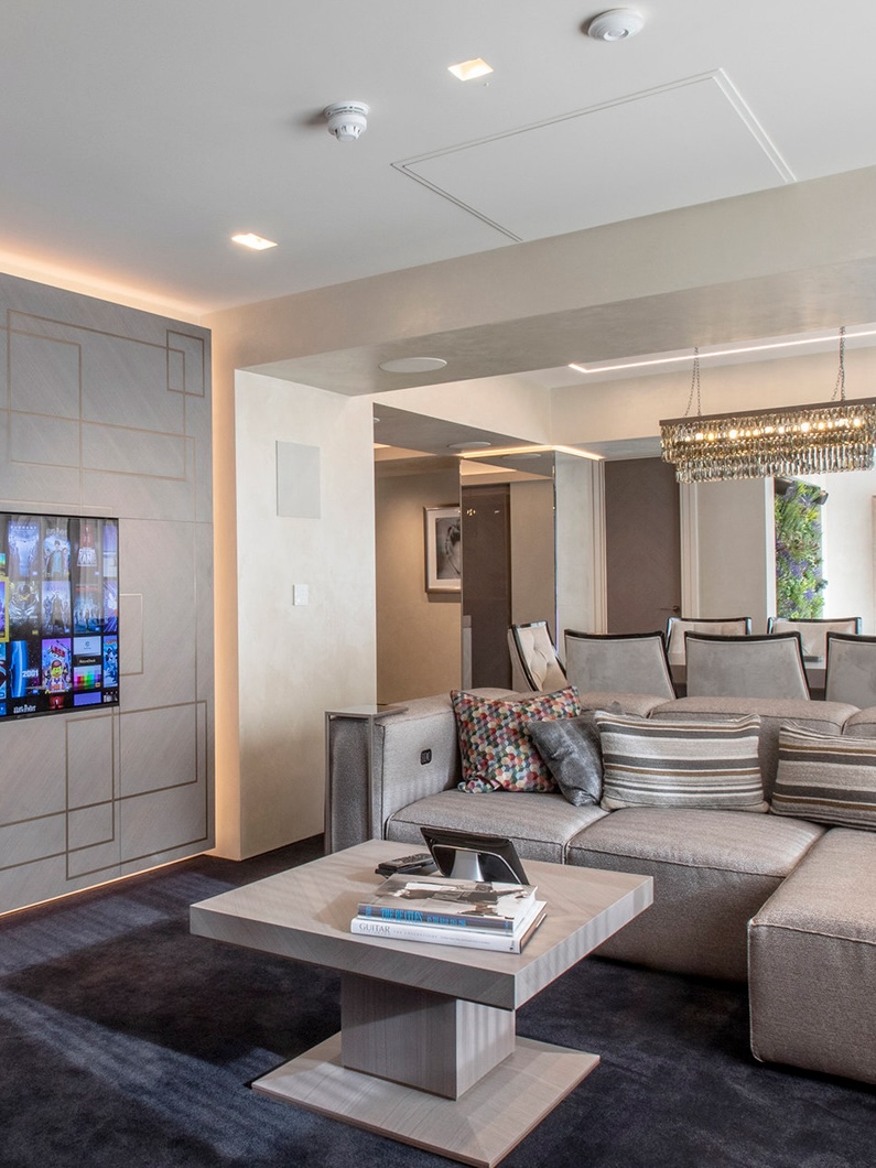 AV Pro Entertainment Rooms Hero 2Alt